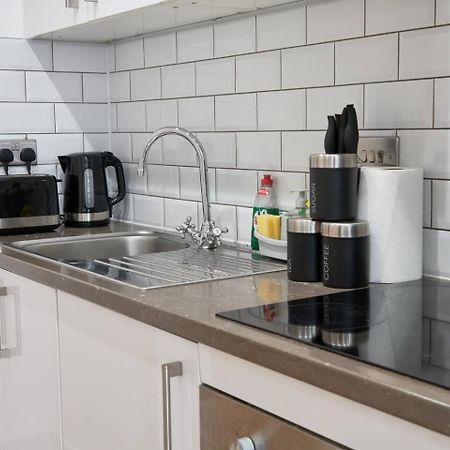 Modern Central Apartment - City Centre - Fast Wifi - Near Utilitia Arena & Icc Μπέρμιγχαμ Εξωτερικό φωτογραφία
