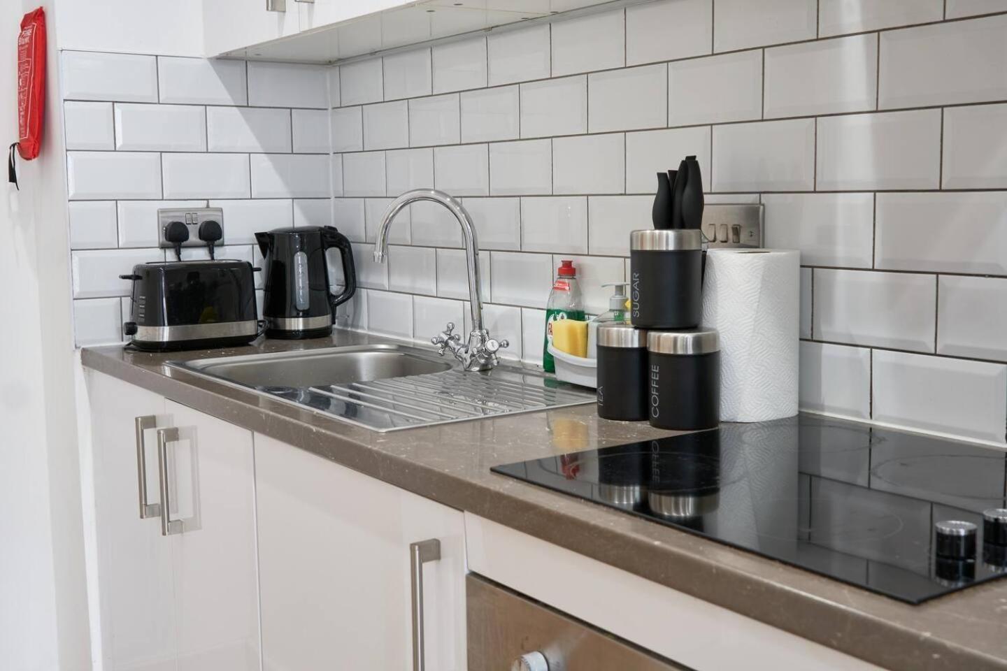 Modern Central Apartment - City Centre - Fast Wifi - Near Utilitia Arena & Icc Μπέρμιγχαμ Εξωτερικό φωτογραφία