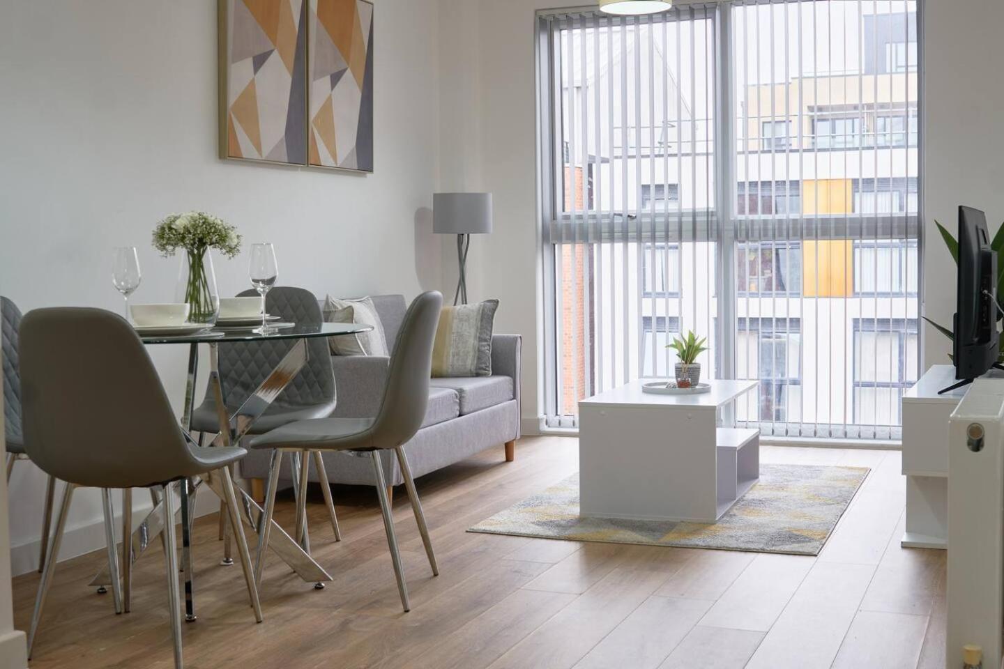 Modern Central Apartment - City Centre - Fast Wifi - Near Utilitia Arena & Icc Μπέρμιγχαμ Εξωτερικό φωτογραφία